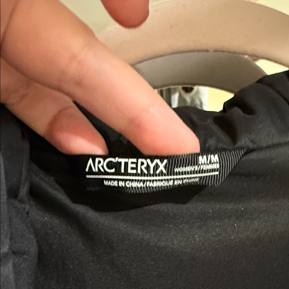 Arc'teryx Midnight Black Outerwear